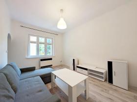 Pronájem bytu 2+1, Mnichovo Hradiště, Sokolovská, 48 m2