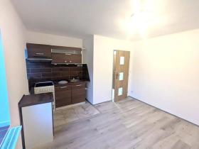 Pronájem bytu 2+kk, Děčín, K. Světlé, 37 m2
