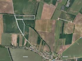 Prodej komerčního pozemku, Strachotín, 71859 m2