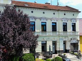 Prodej atypického bytu, Slavkov u Brna, Koláčkovo náměstí, 139 m2