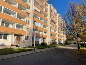 Prodej bytu 3+1, Břeclav, Slovácká, 76 m2