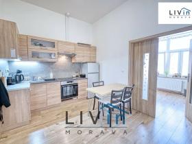 Prodej bytu 3+1, Olomouc, tř. Svornosti, 59 m2