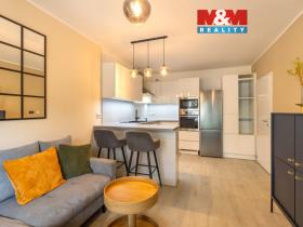 Prodej bytu 3+kk, Nehvizdy, Pražská, 63 m2