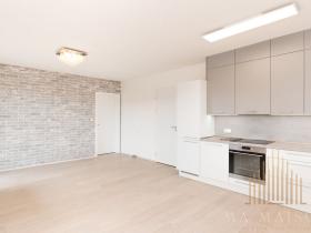 Pronájem bytu 2+kk, Praha - Vysočany, Pod Harfou, 61 m2