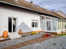 Prodej rodinného domu, Pardubice, Žižkova, 250 m2