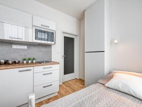 Pronájem bytu 1+kk, Praha - Stodůlky, Mukařovského, 13 m2