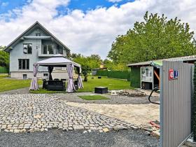 Prodej rodinného domu, Říčany, 200 m2