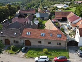 Prodej rodinného domu, Hředle, 398 m2