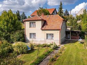 Prodej rodinného domu, Uhersko, 140 m2