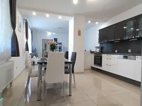 Prodej rodinného domu, Vinary, 75 m2