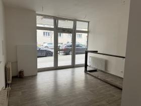 Pronájem obchodního prostoru, Zlín, Zarámí, 22 m2