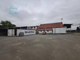 Pronájem skladu, Tištín, 2000 m2