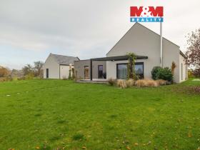 Prodej rodinného domu, Loukovec, 213 m2