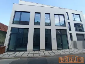 Pronájem kanceláře, Uherský Brod, Komenského, 20 m2