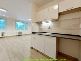 Pronájem bytu 1+kk, Praha - Stodůlky, Chalabalova, 36 m2