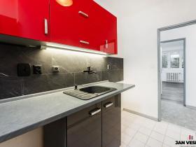 Pronájem bytu 3+1, Praha - Čakovice, U Párníků, 54 m2