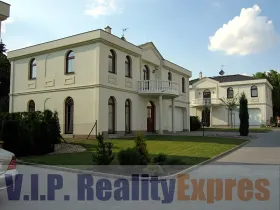 Pronájem vily, Praha, Nebušická, 270 m2