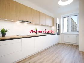 Pronájem bytu 2+1, Olomouc, Zeyerova, 63 m2