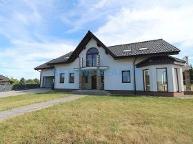 Prodej rodinného domu, Trnová, 318 m2