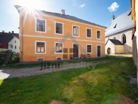 Prodej rodinného domu, Rožmberk nad Vltavou, 198 m2