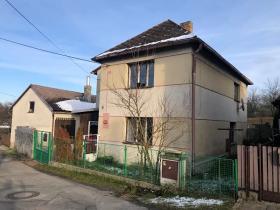 Prodej rodinného domu, Boršov, 150 m2
