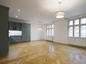 Pronájem bytu 3+kk, Praha - Vinohrady, Pod Karlovem, 100 m2