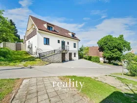 Prodej vícegeneračního domu, Perná, 205 m2