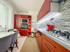 Prodej bytu 3+1, Starý Plzenec, Nerudova, 65 m2