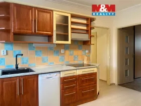 Pronájem bytu 2+1, Sokolov, Slezská, 61 m2