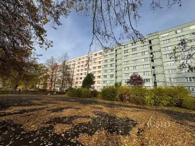 Pronájem bytu 2+1, Ústí nad Labem, Ladova, 61 m2