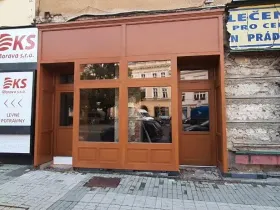 Pronájem obchodního prostoru, Prostějov, Žižkovo nám., 18 m2