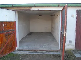 Pronájem garáže, Opava, Bochenkova, 18 m2