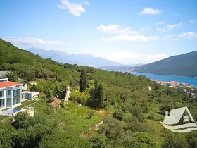 Prodej vily, Kumbor, Černá Hora, 320 m2