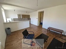 Pronájem bytu 1+kk, Most, tř. Budovatelů, 37 m2