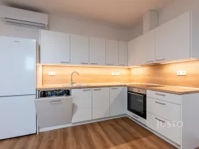 Pronájem bytu 1+kk, Staré Město, Hradišťská, 35 m2