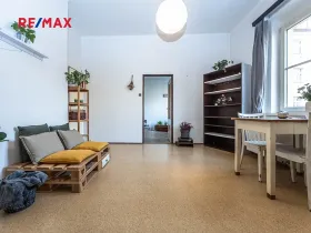 Pronájem bytu 2+kk, Praha - Vinohrady, Šrobárova, 49 m2