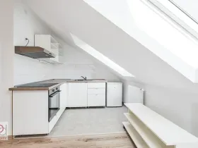 Pronájem bytu 1+kk, České Budějovice, Matice školské, 35 m2