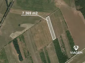 Prodej podílu pole, Valtice, 1885 m2