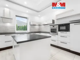 Prodej rodinného domu, Ústí nad Labem - Všebořice, 5. května, 315 m2