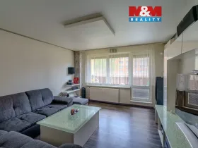 Prodej bytu 3+1, Orlová - Lutyně, Karla Dvořáčka, 67 m2