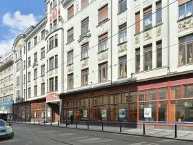 Pronájem kanceláře, Praha - Nové Město, Spálená, 977 m2