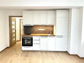 Pronájem bytu 2+kk, Hradec Králové, Švehlova, 52 m2