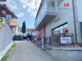 Pronájem obchodního prostoru, Benešov, Masarykovo náměstí, 60 m2