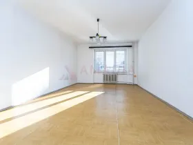 Prodej bytu 3+1, Praha - Strašnice, Na hroudě, 74 m2