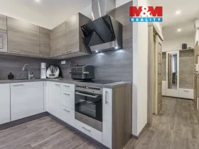 Prodej bytu 3+1, Kadaň, Golovinova, 64 m2