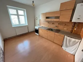 Pronájem bytu 1+1, Opava, Boženy Němcové, 50 m2