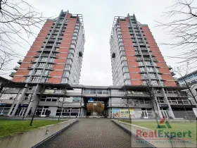 Prodej garážového stání, Praha - Strašnice, Vinohradská, 11 m2