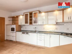 Prodej rodinného domu, Brno - Žebětín, Kohoutovická, 285 m2