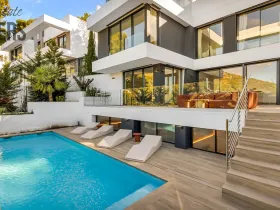 Prodej rodinného domu, Málaga, Španělsko, 461 m2