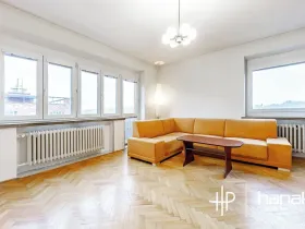 Prodej bytu 2+1, Zlín, Věžové domy, 61 m2